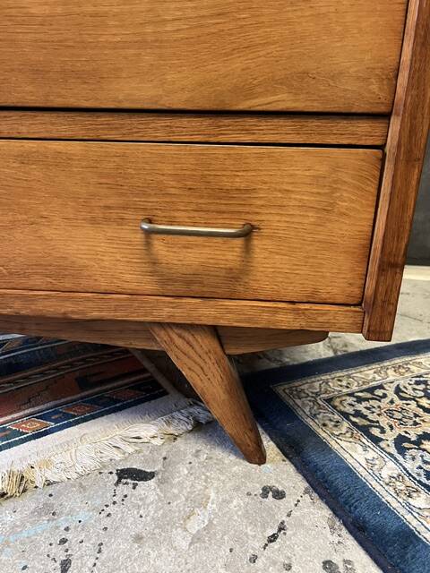 Vintage dressing table with tapered legs