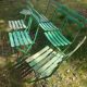 Sept chaises de jardin anciennes
