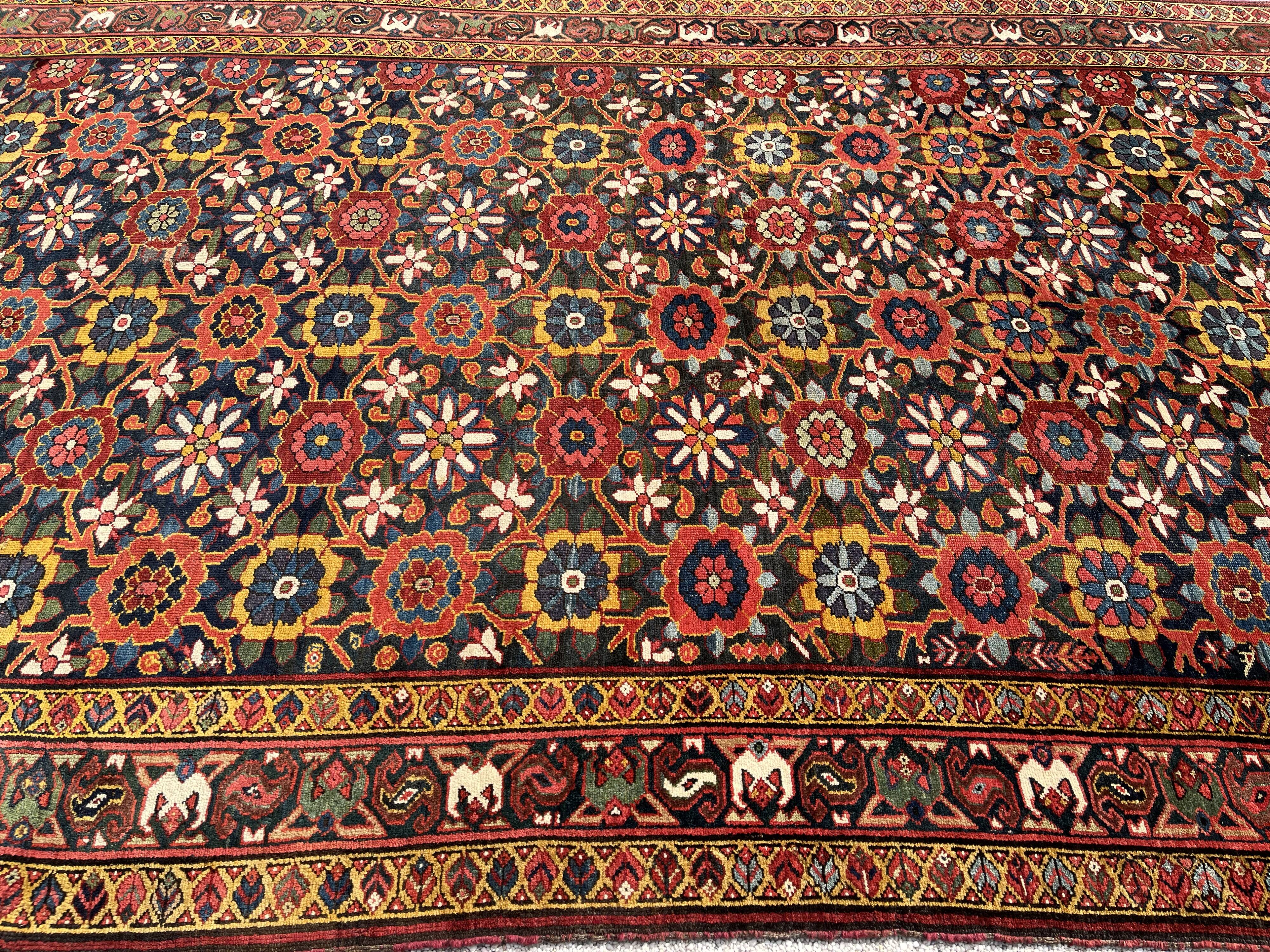 Carpet Veramine, Kurdish around 1880