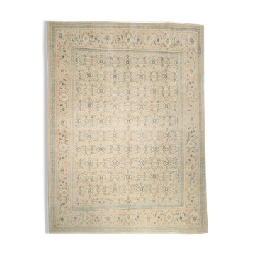 Rug 390x304 cm