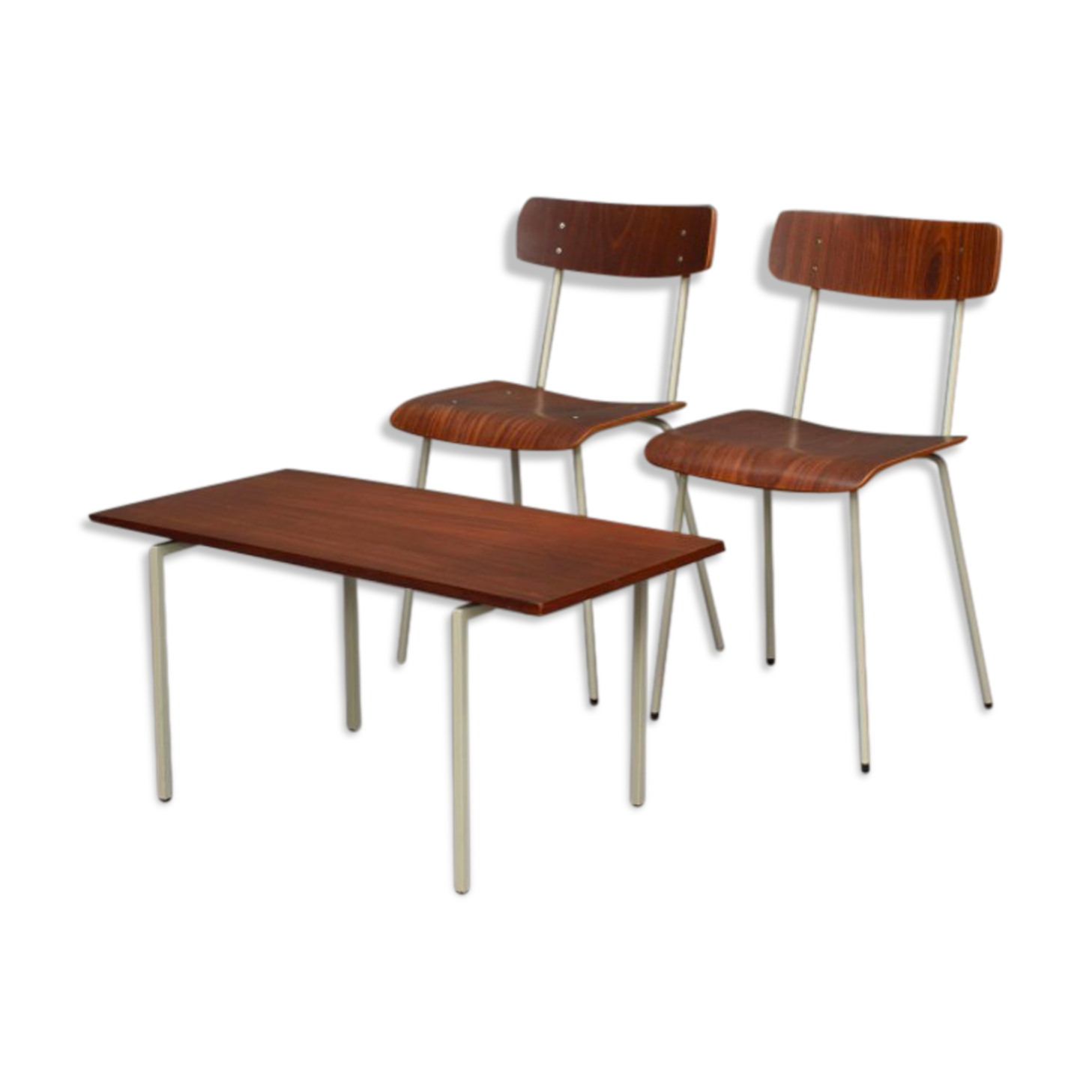 Chairs and bedroom table in Auping teak 50s