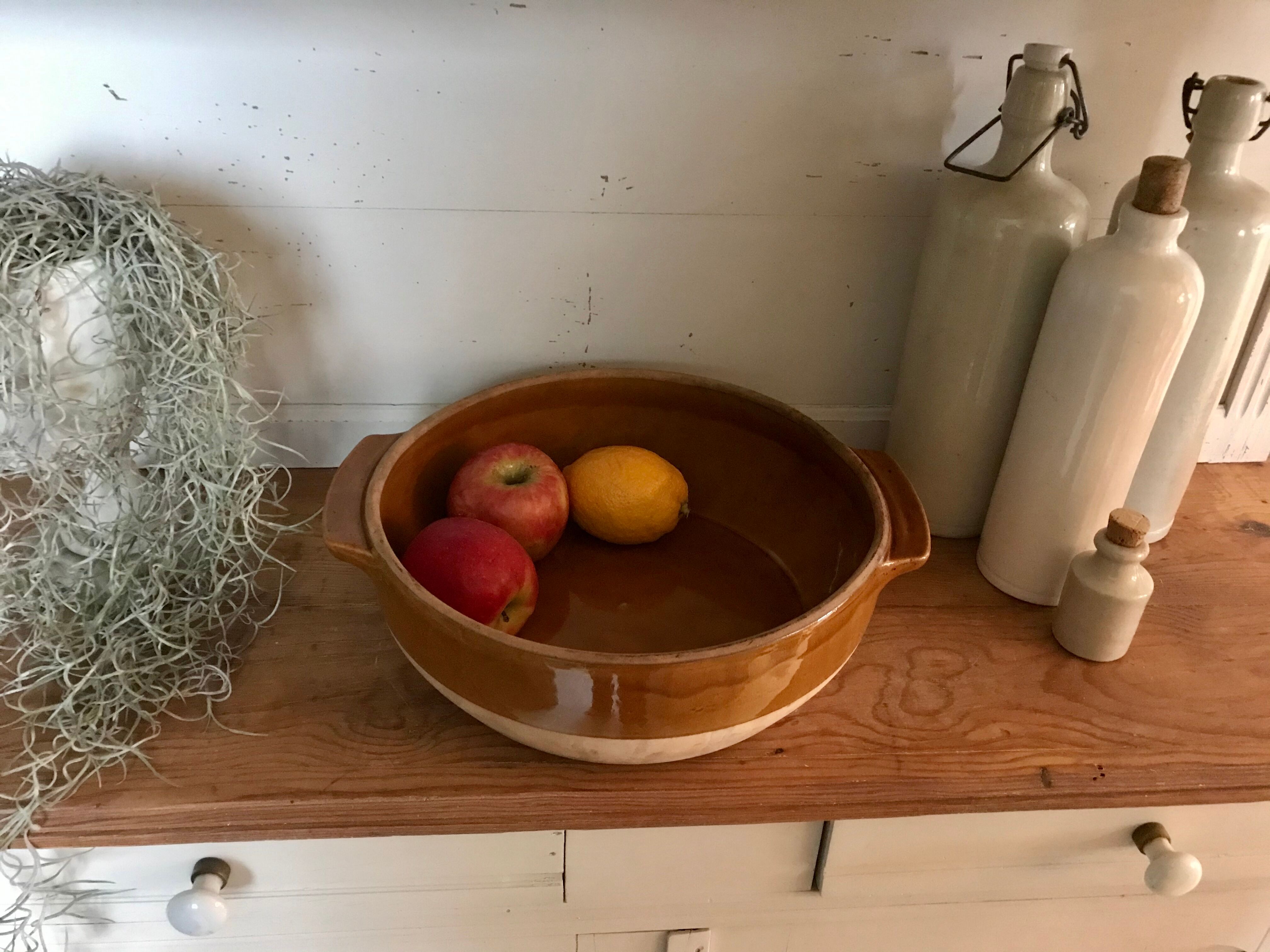 Glazed terracotta dish