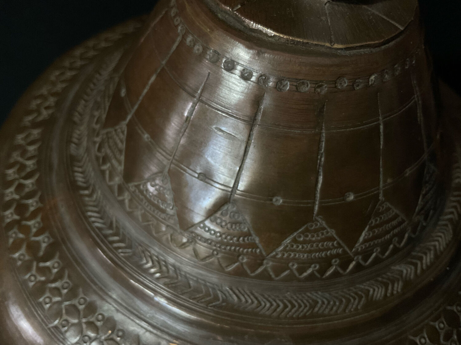 Old bread box chapati India XIX