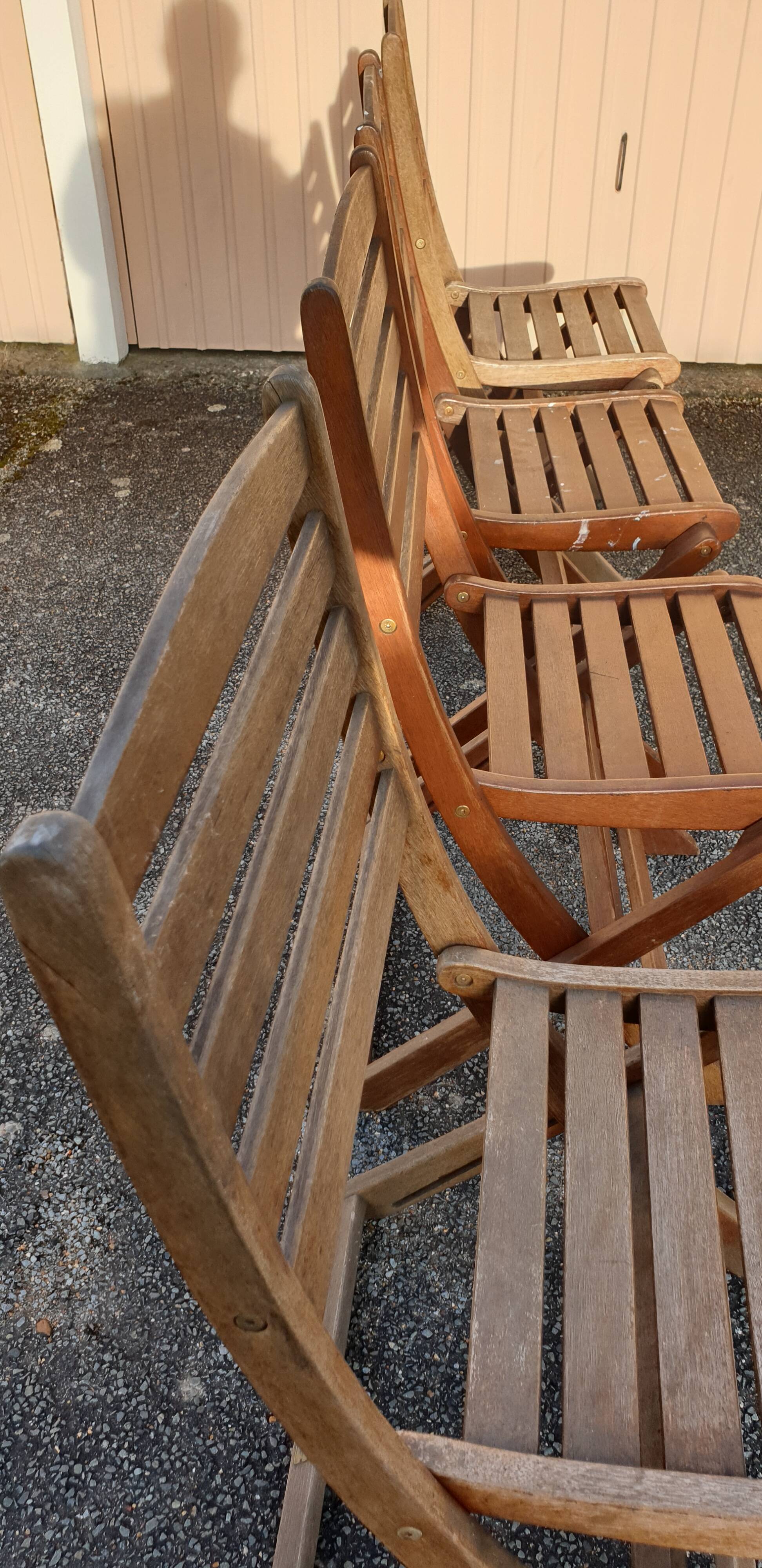 4 teak garden chairs