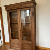 Armoire vitrée bois brut