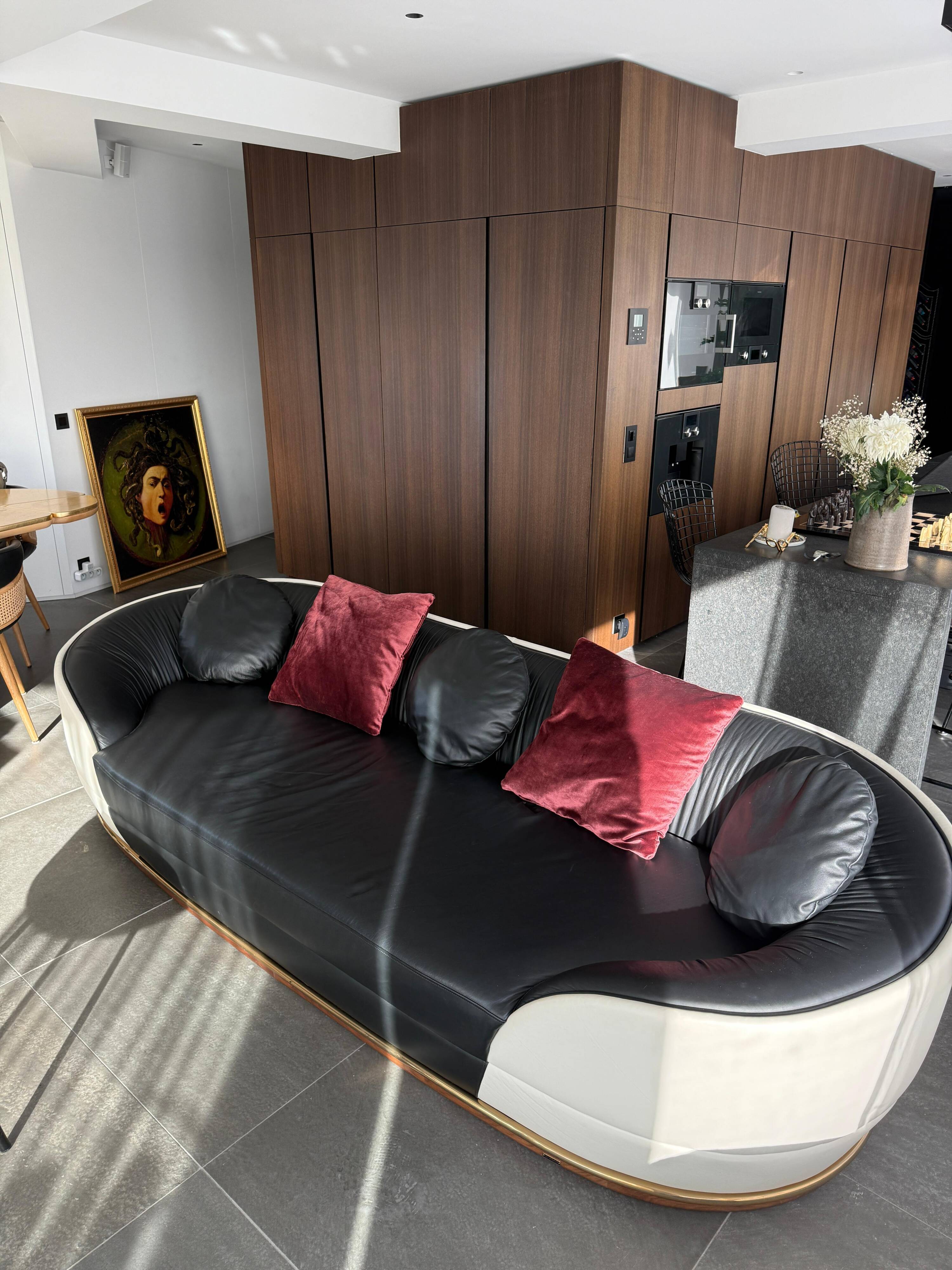 Leather sofa - Alma de Luce