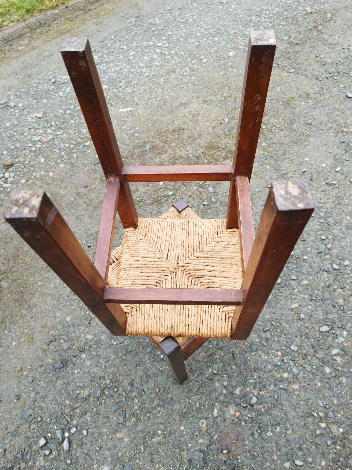 Paire de tabourets paillés rustique bois
