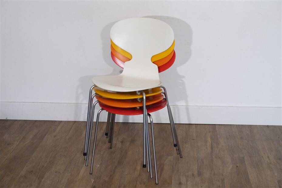 "Ant" chairs by Arne Jacobsen for Fritz Hansen 1970