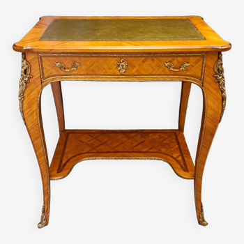Table de salon style Louis XV en marqueterie