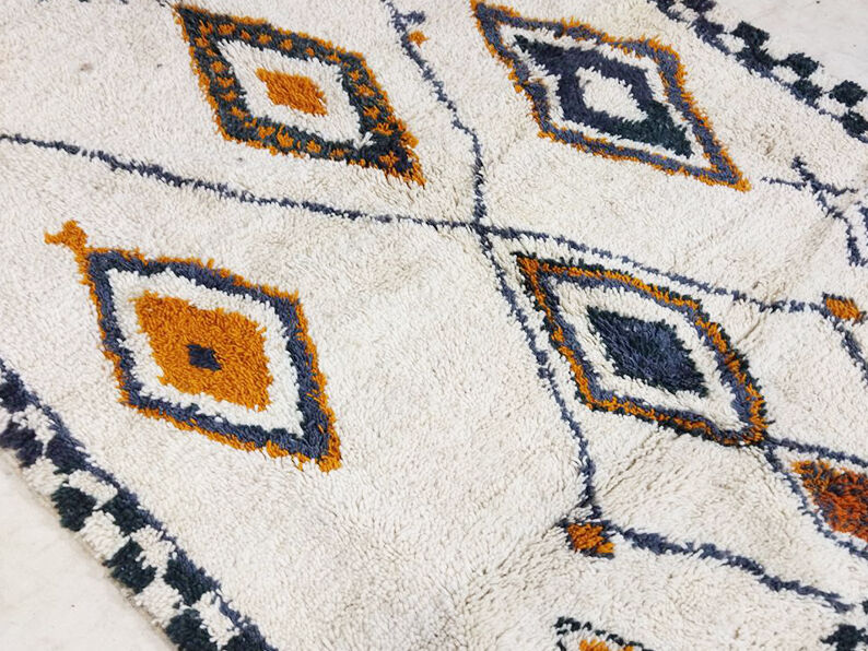 243x153cm moroccan berbere carpet