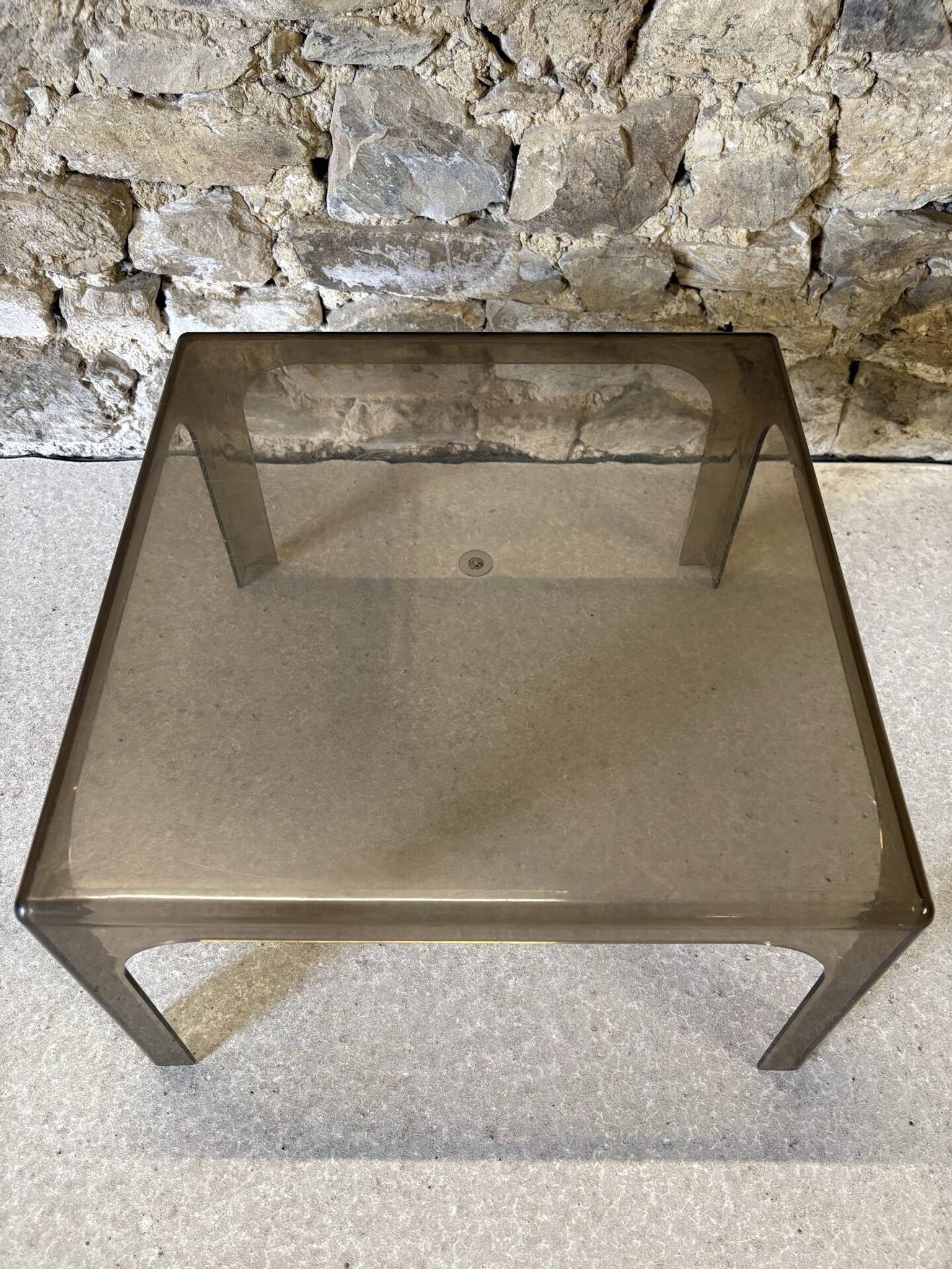 Table basse carré en plastique moulé, 1970