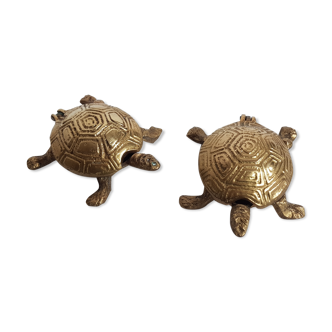 Pair de tortues en laiton doré, cendriers zoomorphes
