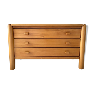 Elm chest of drawer