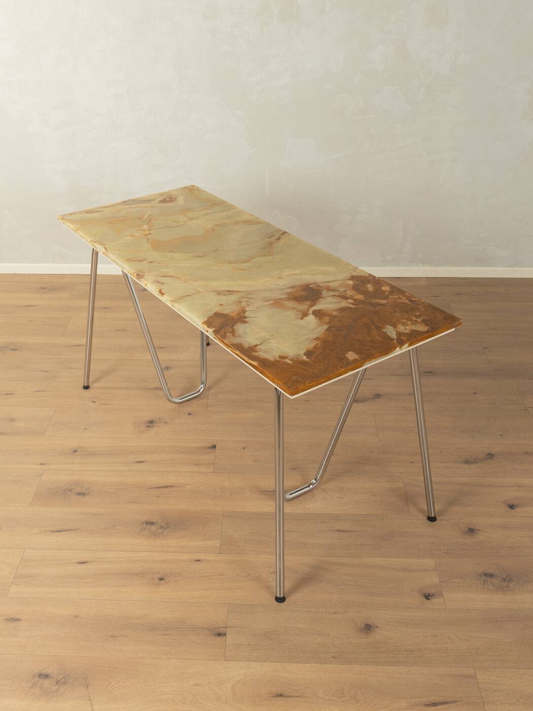 Unique desk from the 1970s with onyx marble top and stainless steel 'Grasshopper' legs