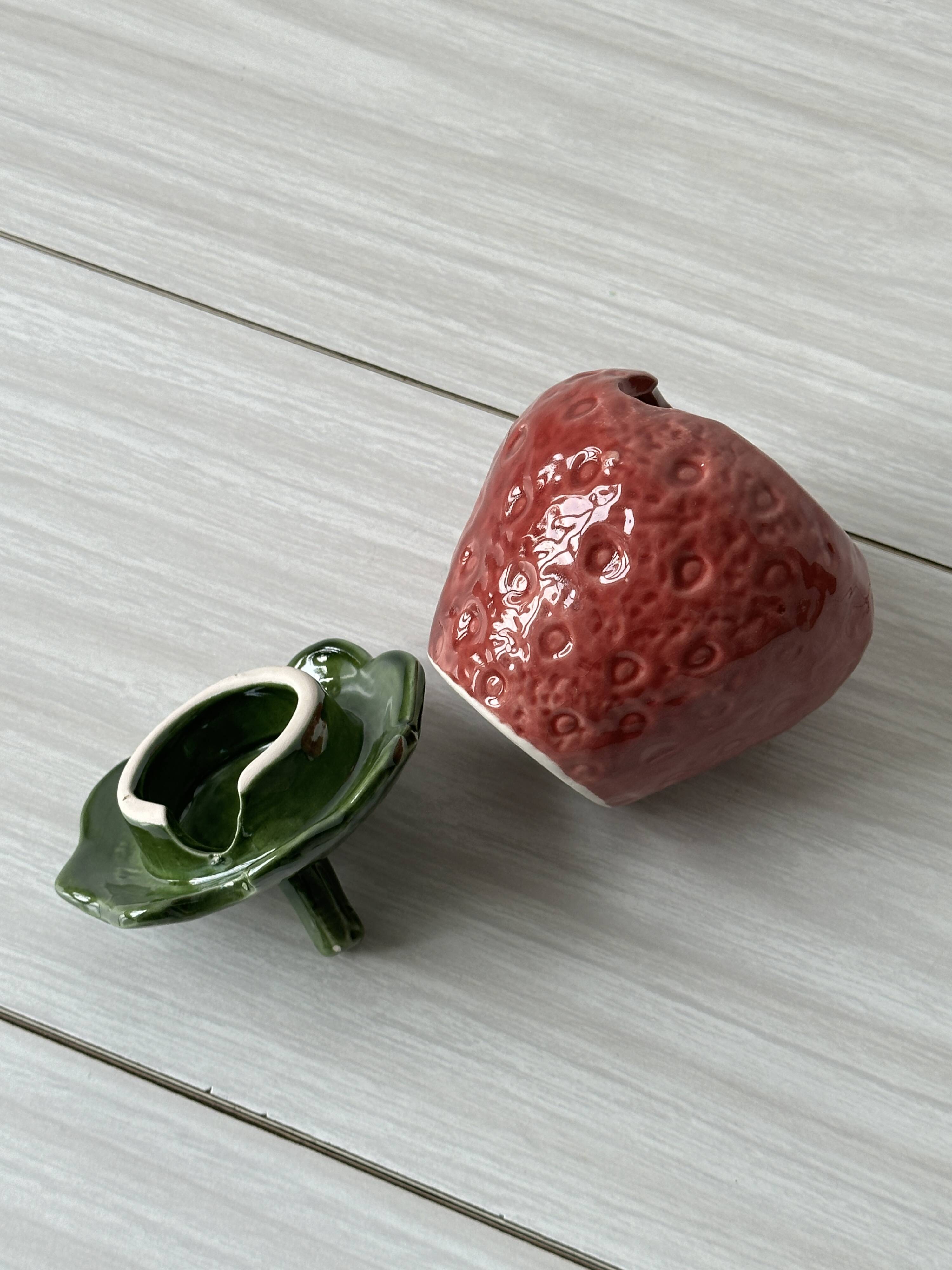 Strawberry slushy jam pot