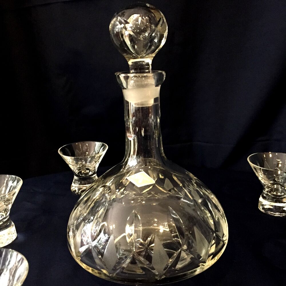 Crystal liqueur service years 1930/1940