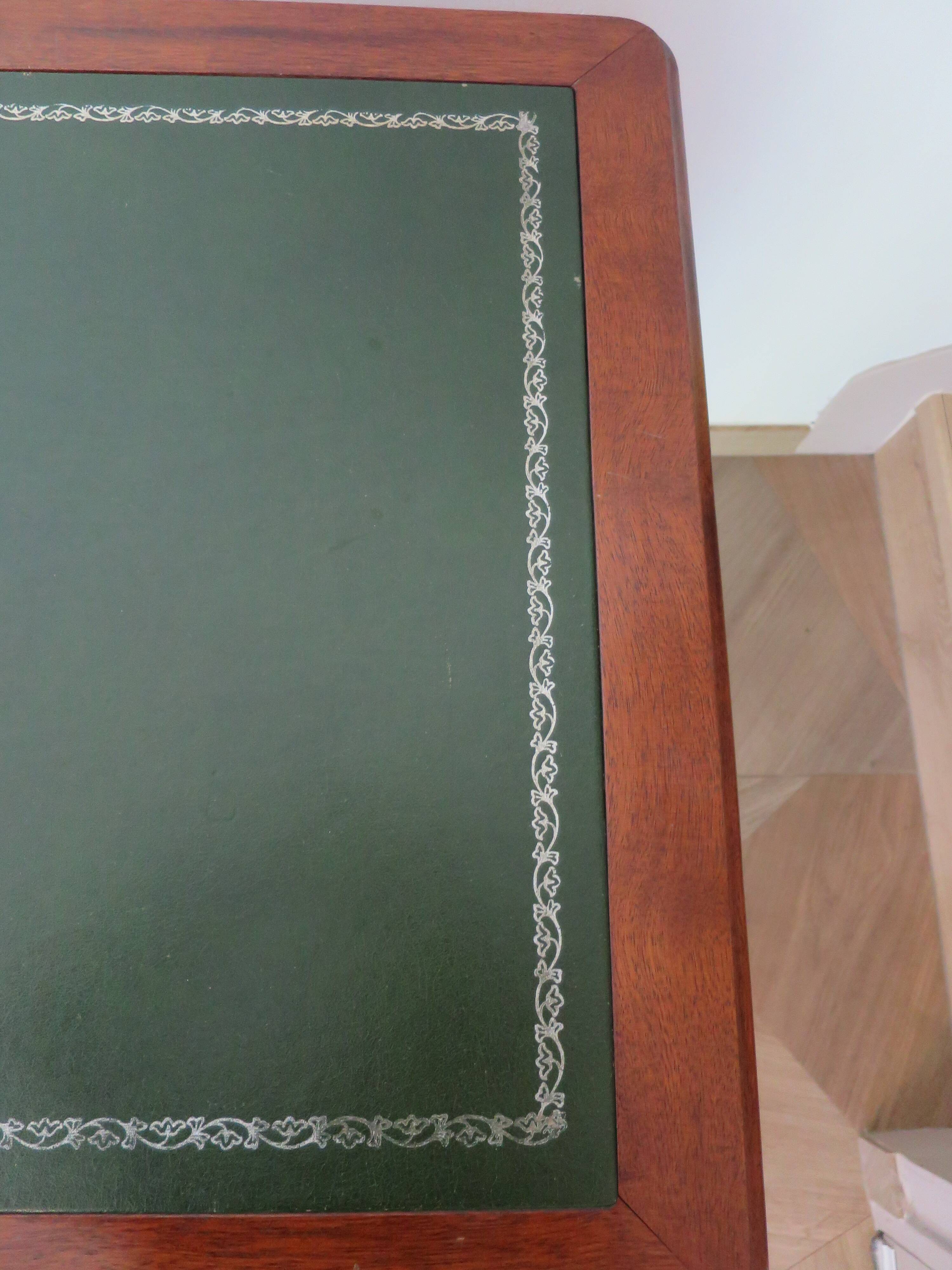 Minister's desk in Louis Philippe style – 2 drawers – cherry wood – green writing pad