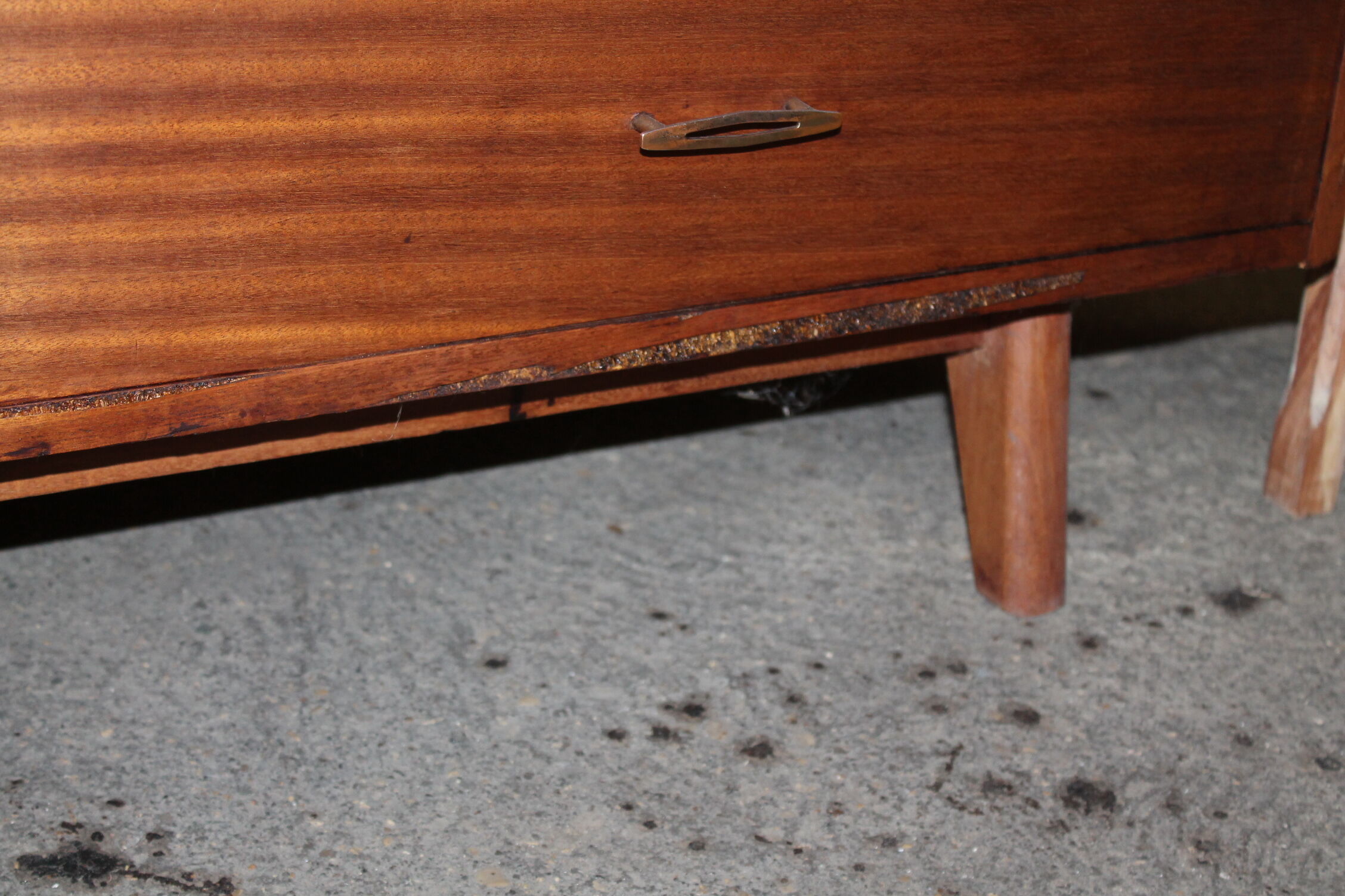 Commode vintage