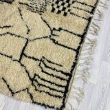 Handmade wool Berber rug 278 X 150 CM