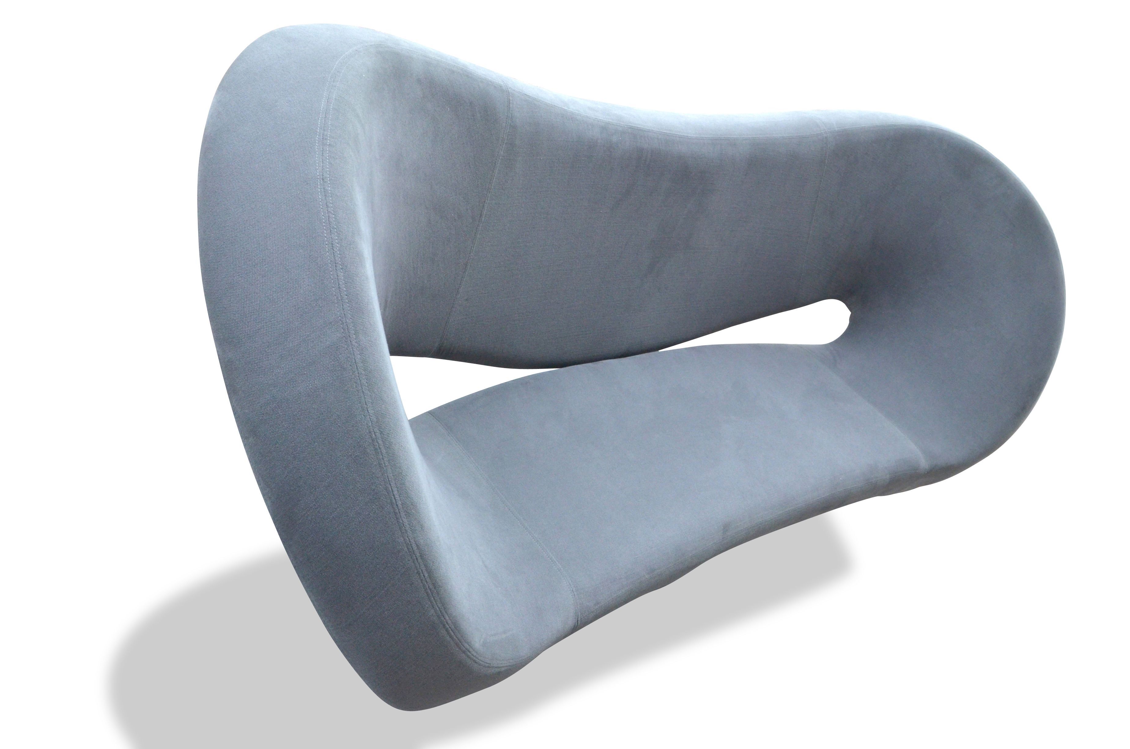 Beautiful sofa "Victoria and Albert" by Ron Arad for Moroso retaped