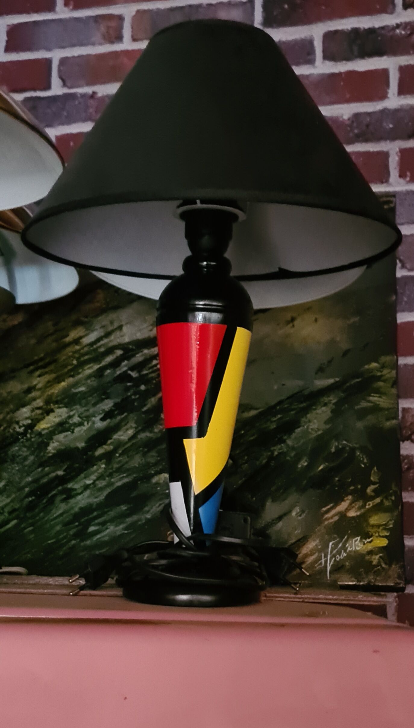 Lamp, eletricity to the standard