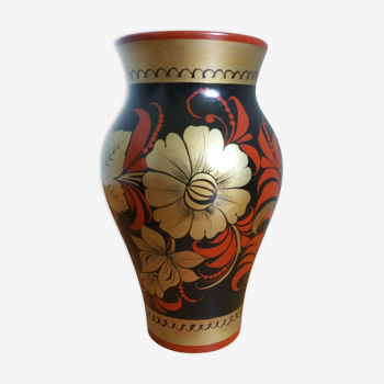 Russian Khokhloma vase in painted wood