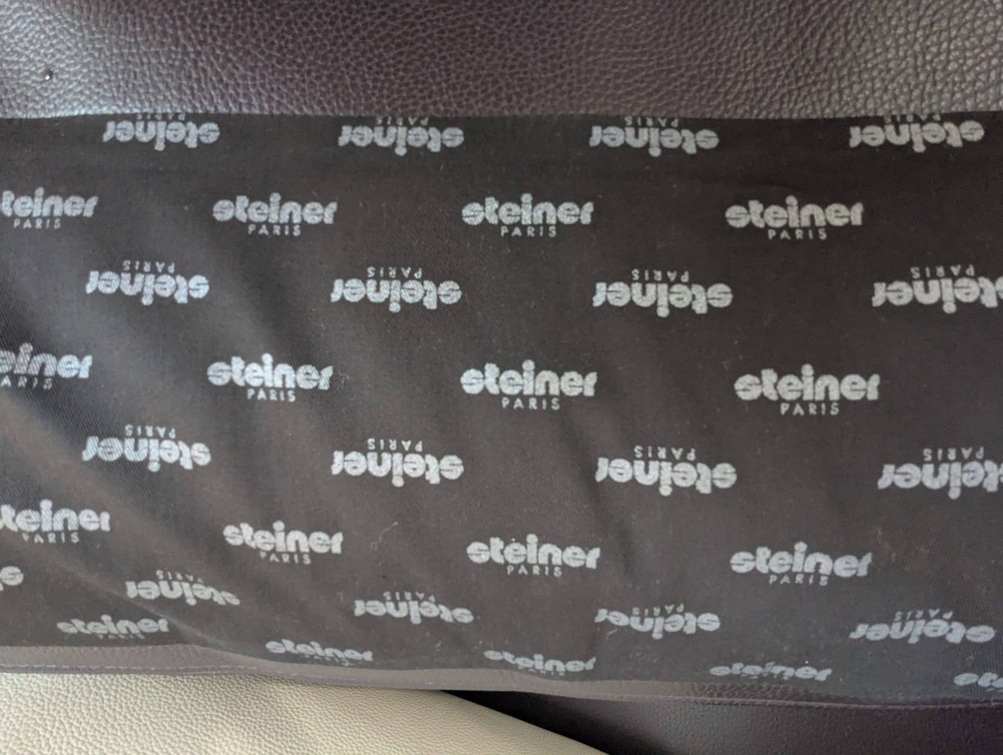 Steiner Mandala Sofa – 2016 Edition – Louisiana Leather (brown) – Like new condition