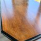 English Art Deco table in flamed walnut – London, 1960