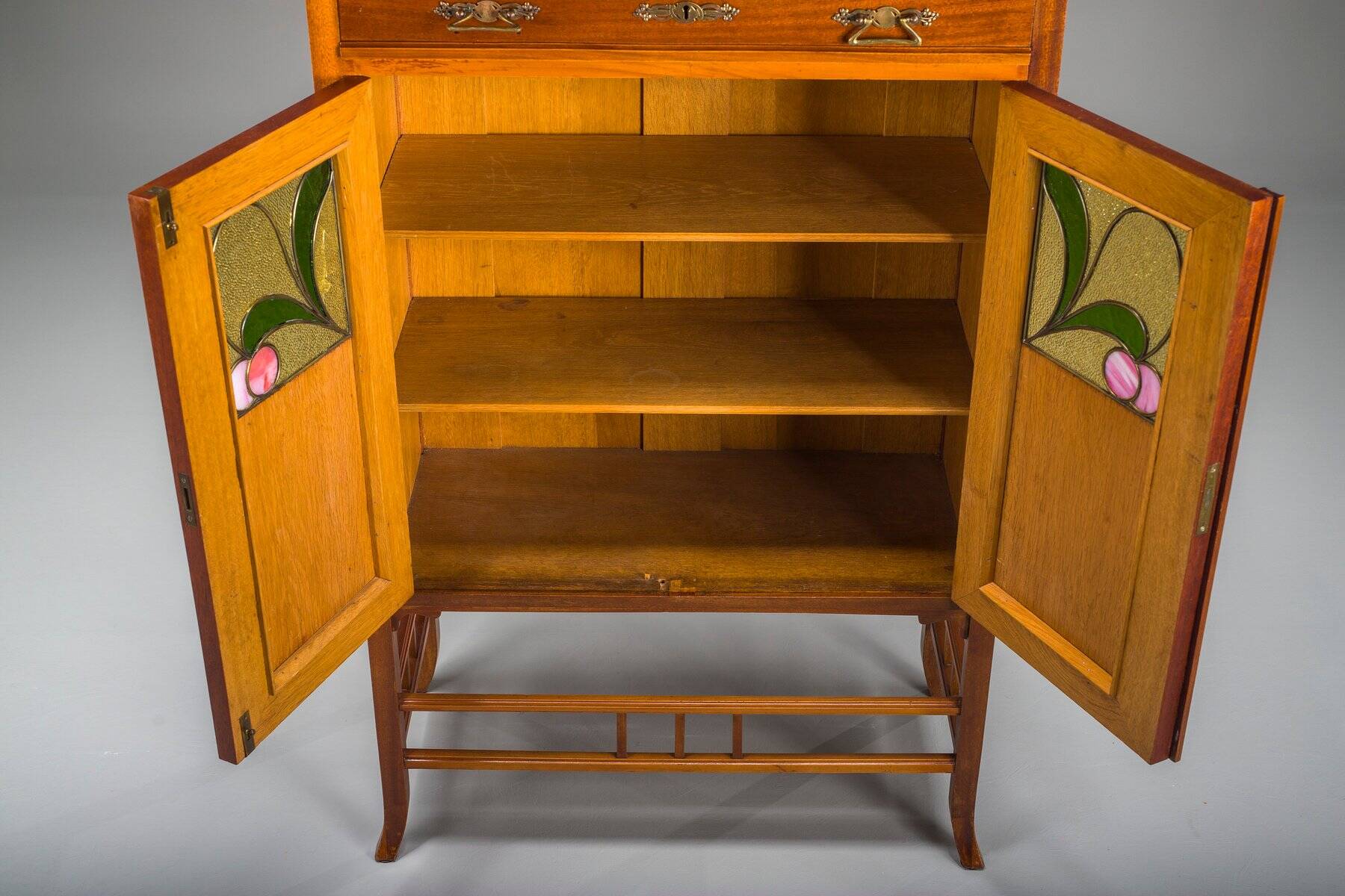 Art Nouveau cabinet with mirror, 1890s