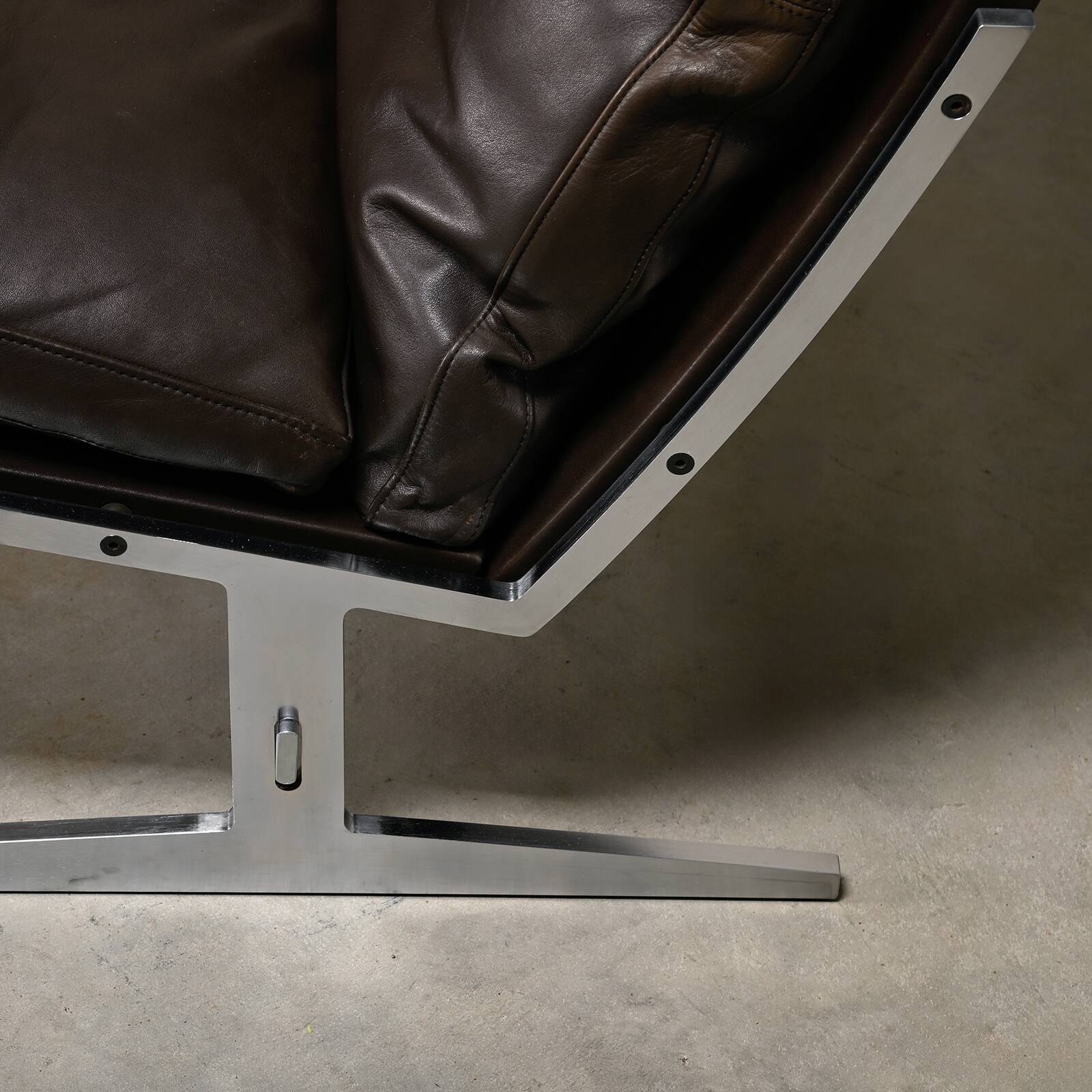 Kastholm & Fabricius BO-561 Lounge Chair in Chocolate Brown Leather Bo-Ex