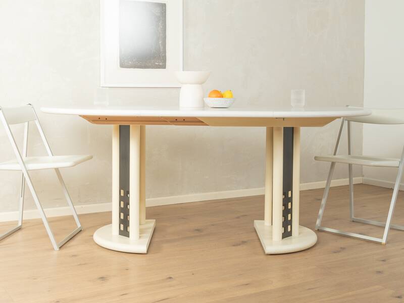 Table de salle à manger extensible postmoderne de Thonet, datant des années 1980