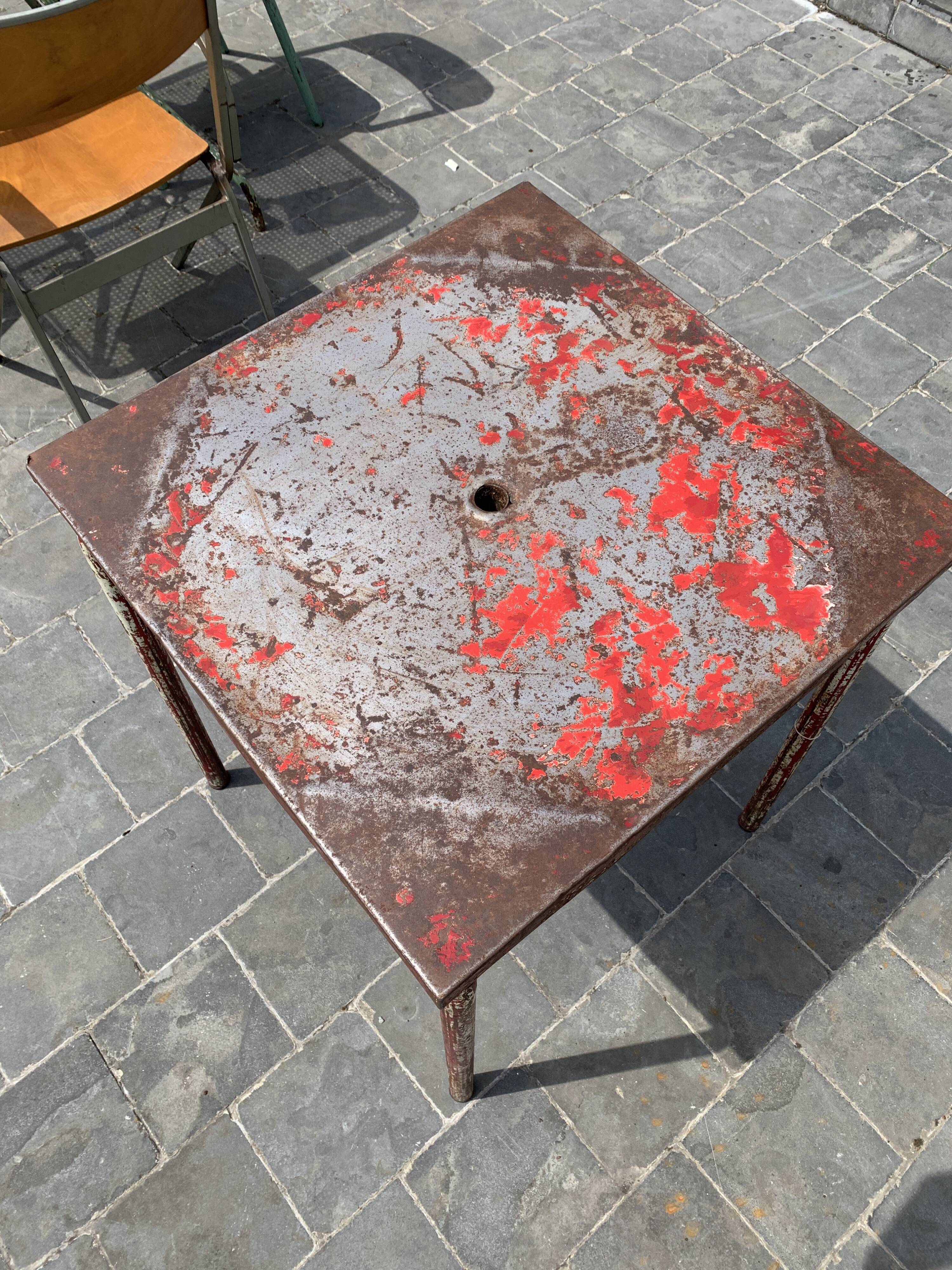 Outdoor bistro table
