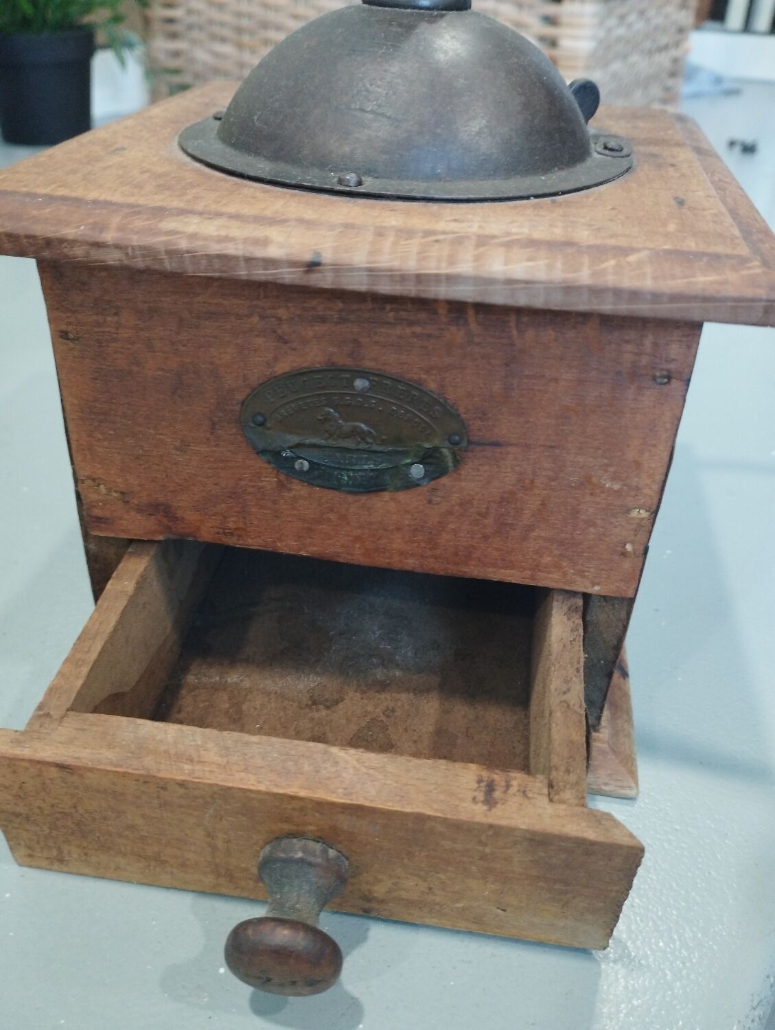 Frères Peugeot coffee grinder