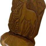 Petite chaise africaine allongée