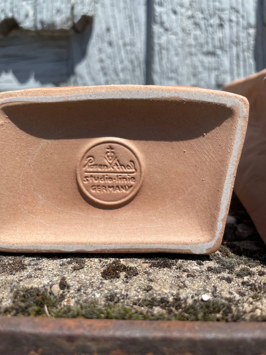 2 vases in the shape of paper bags by Tapio Wirkkala for Rosenthal