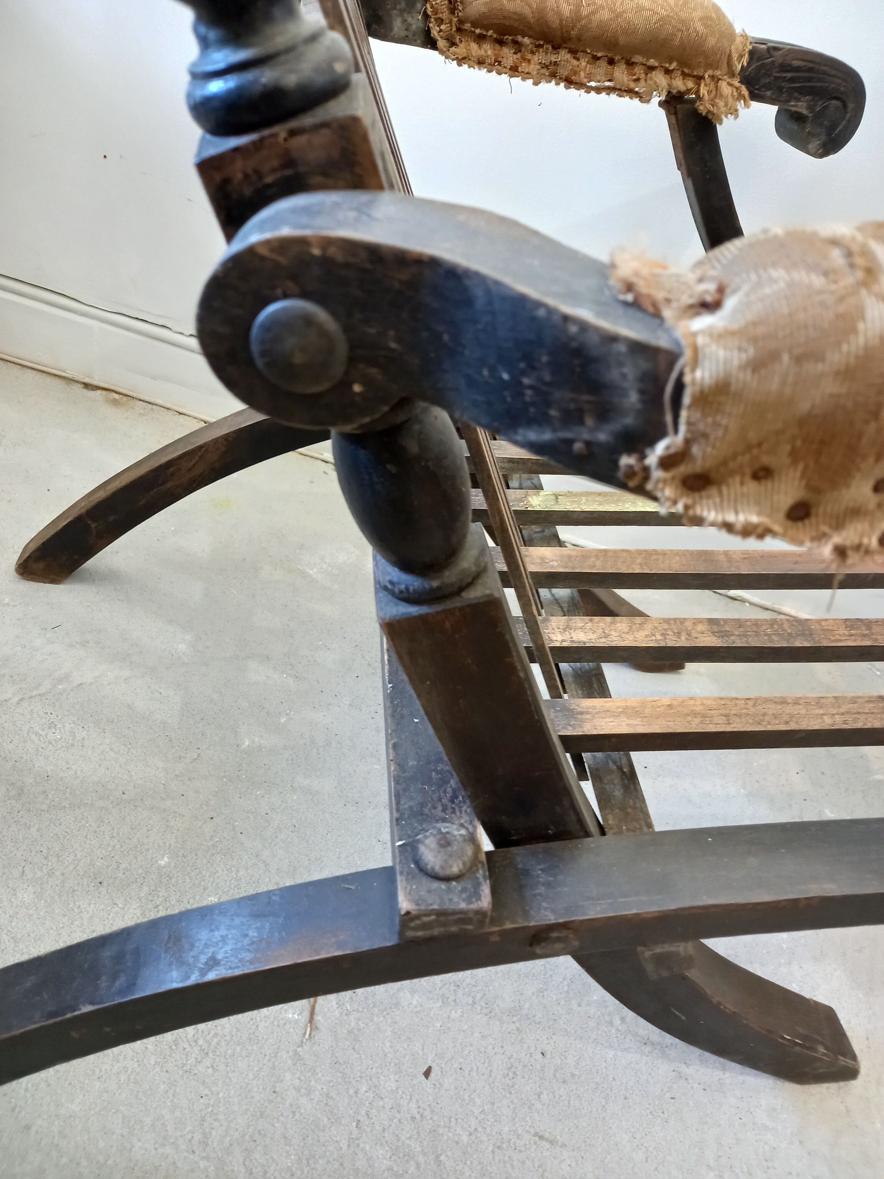 Chaise longue period Napoleon lll style Louis XV