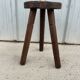 Tabouret tripode ancien