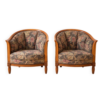 Pair of vintage armchairs in wood and floral fabric