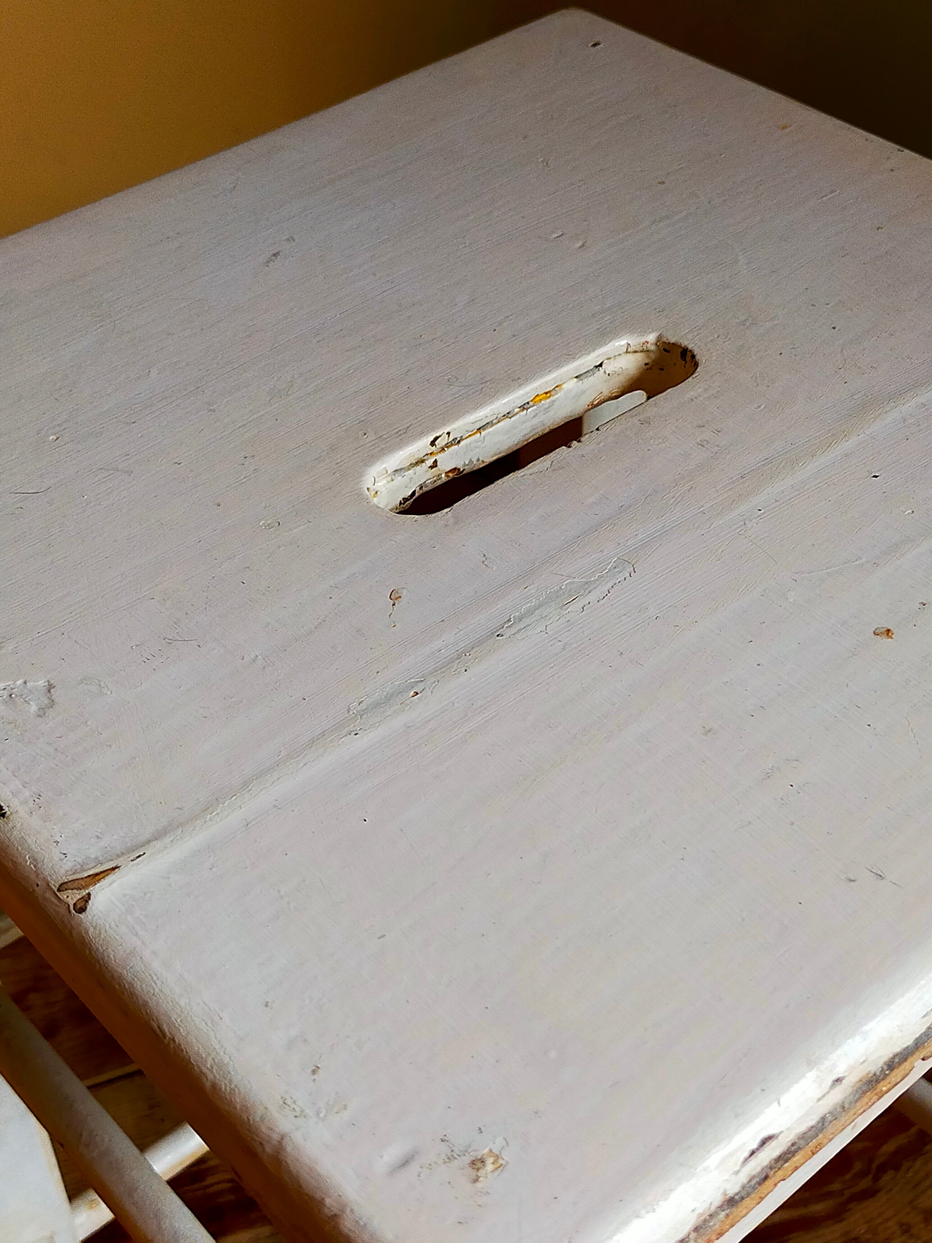 Workshop stool in vintage patinated solid wood