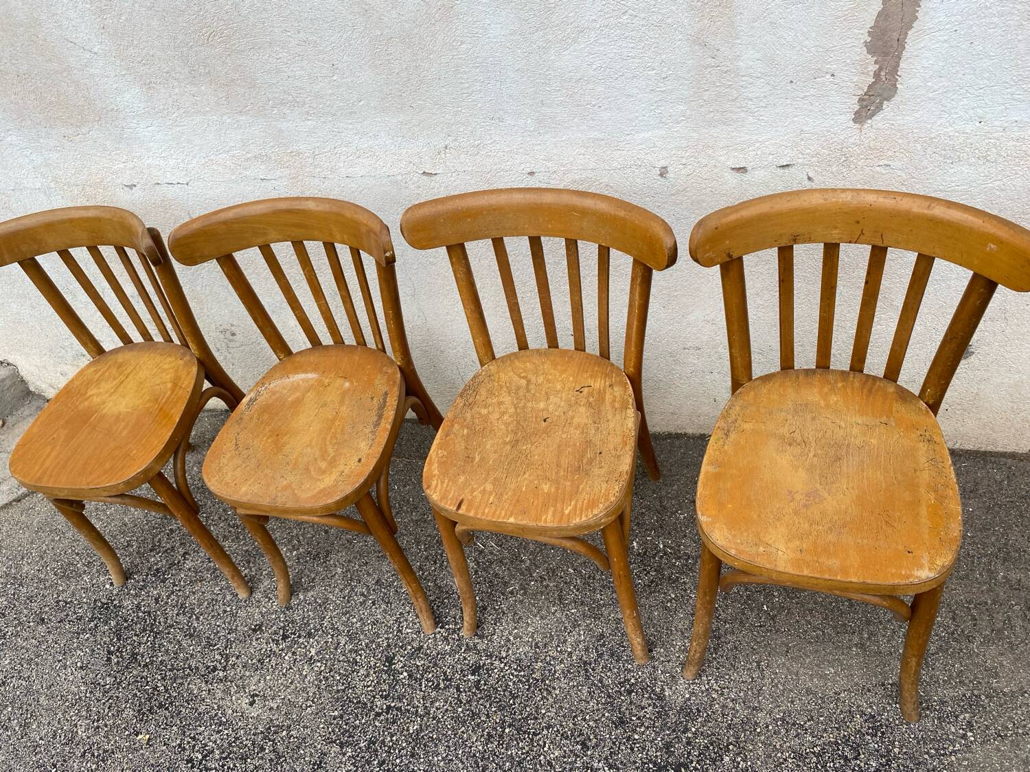 Set of 4 bistro chairs, curved backs