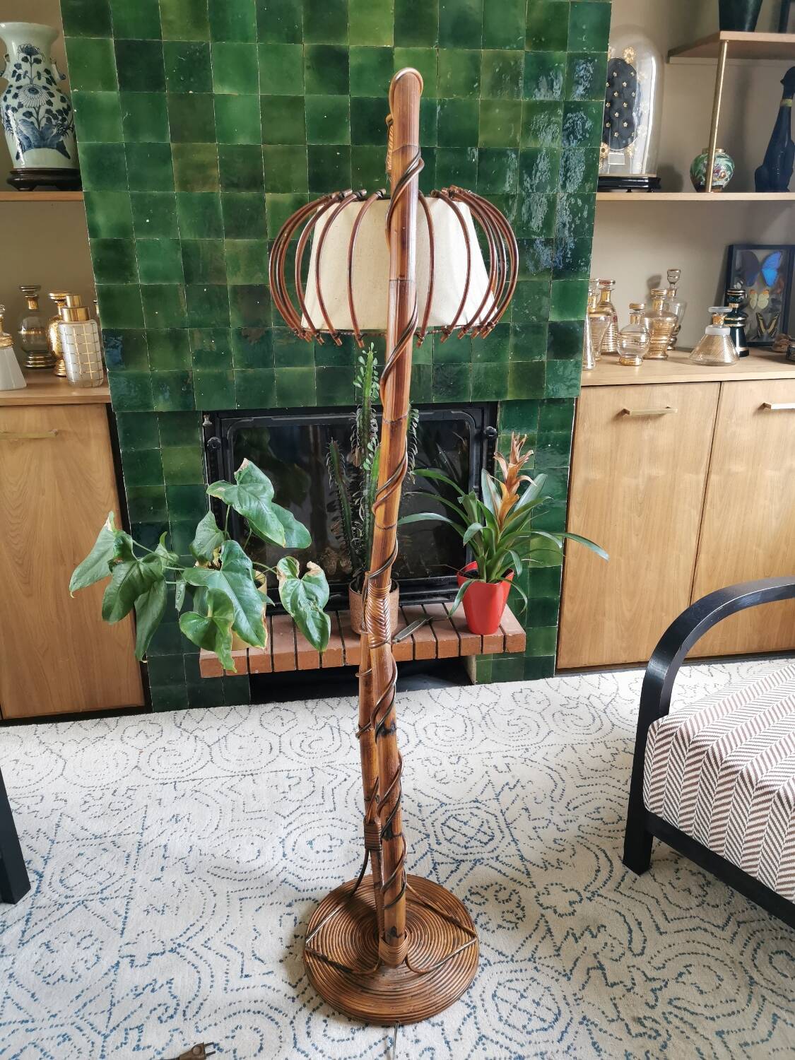 Lampadaire vintage en rotin Louis Sognot