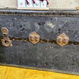Antique travel trunk mendel trunk