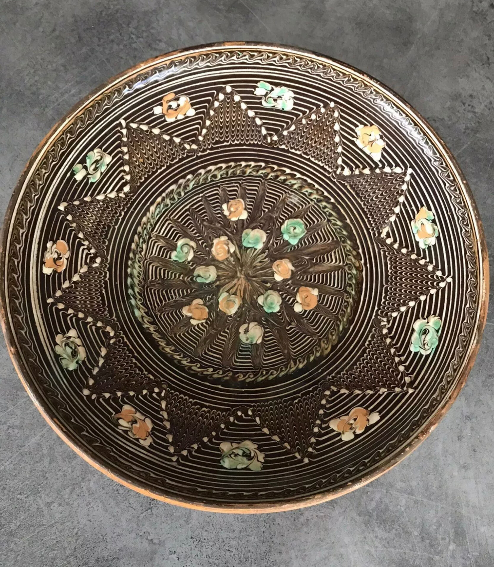 Vintage decor de paint polychrome hand dish 27 cm