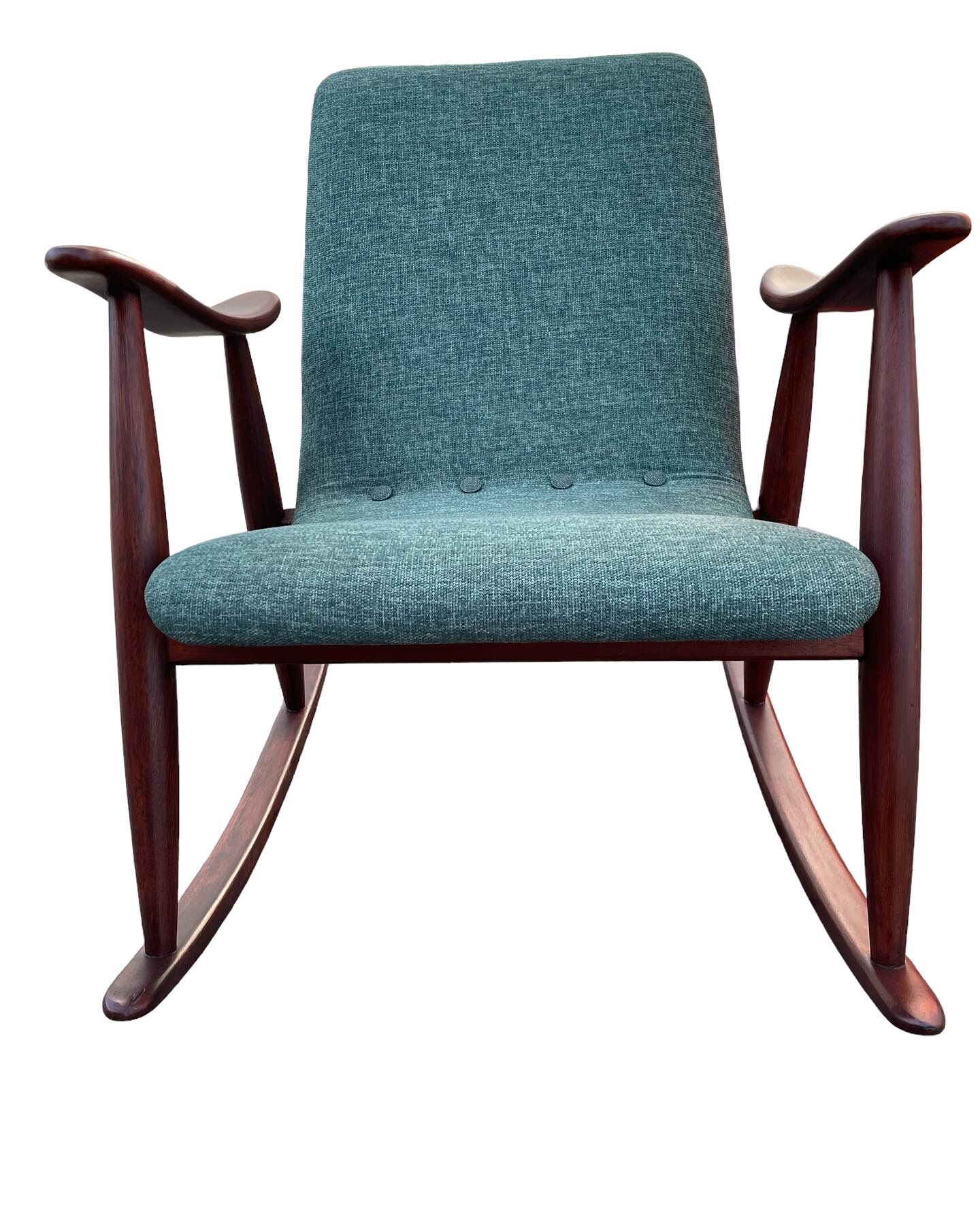 Wébe rocking chair