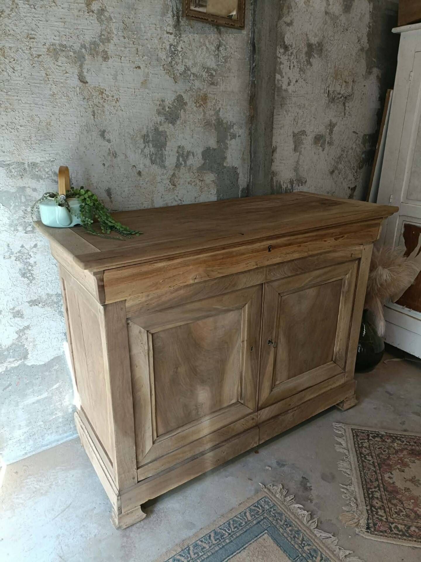 Buffet en bois
