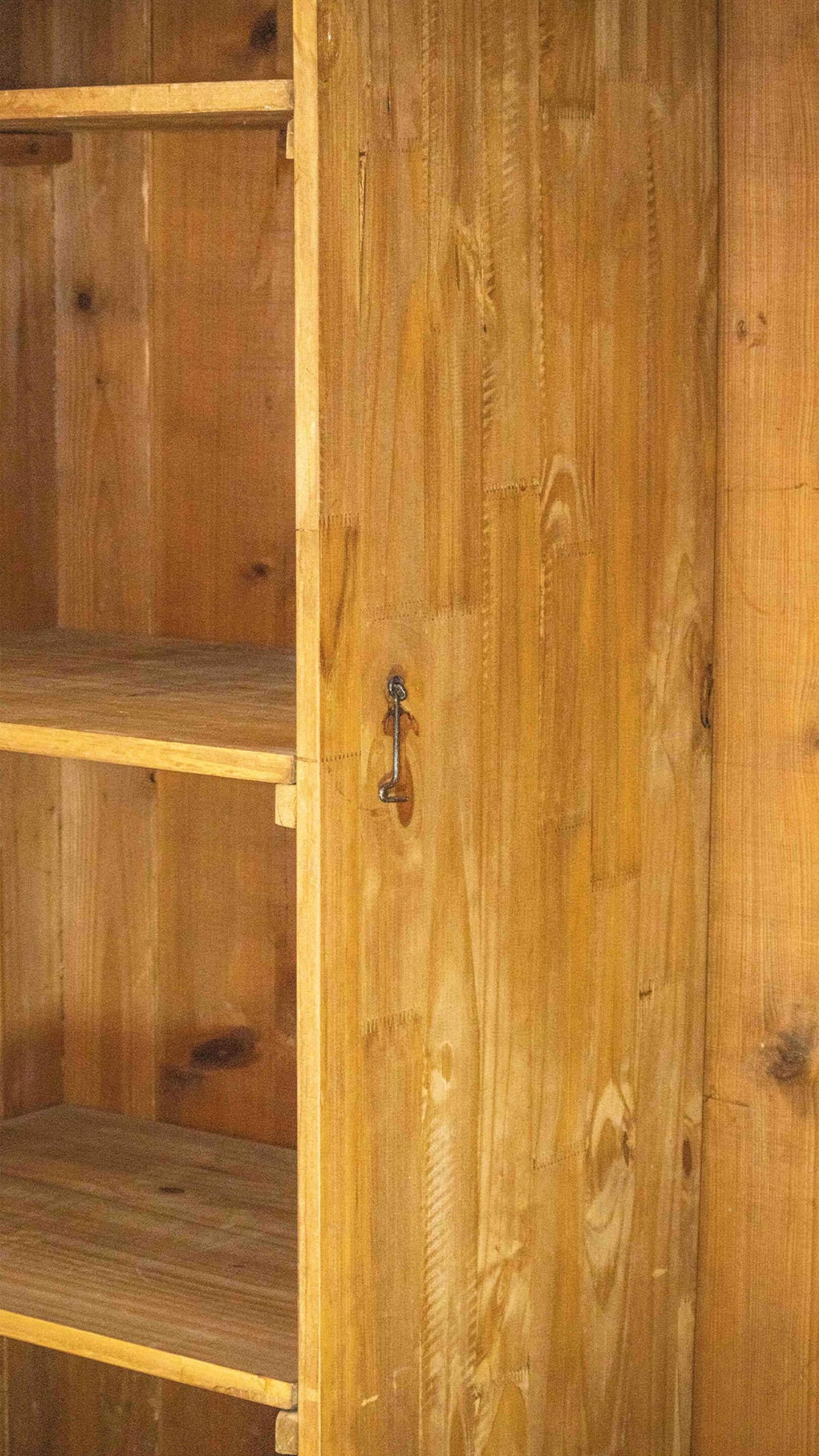 Armoire