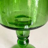 Vase en verre soufflé vert