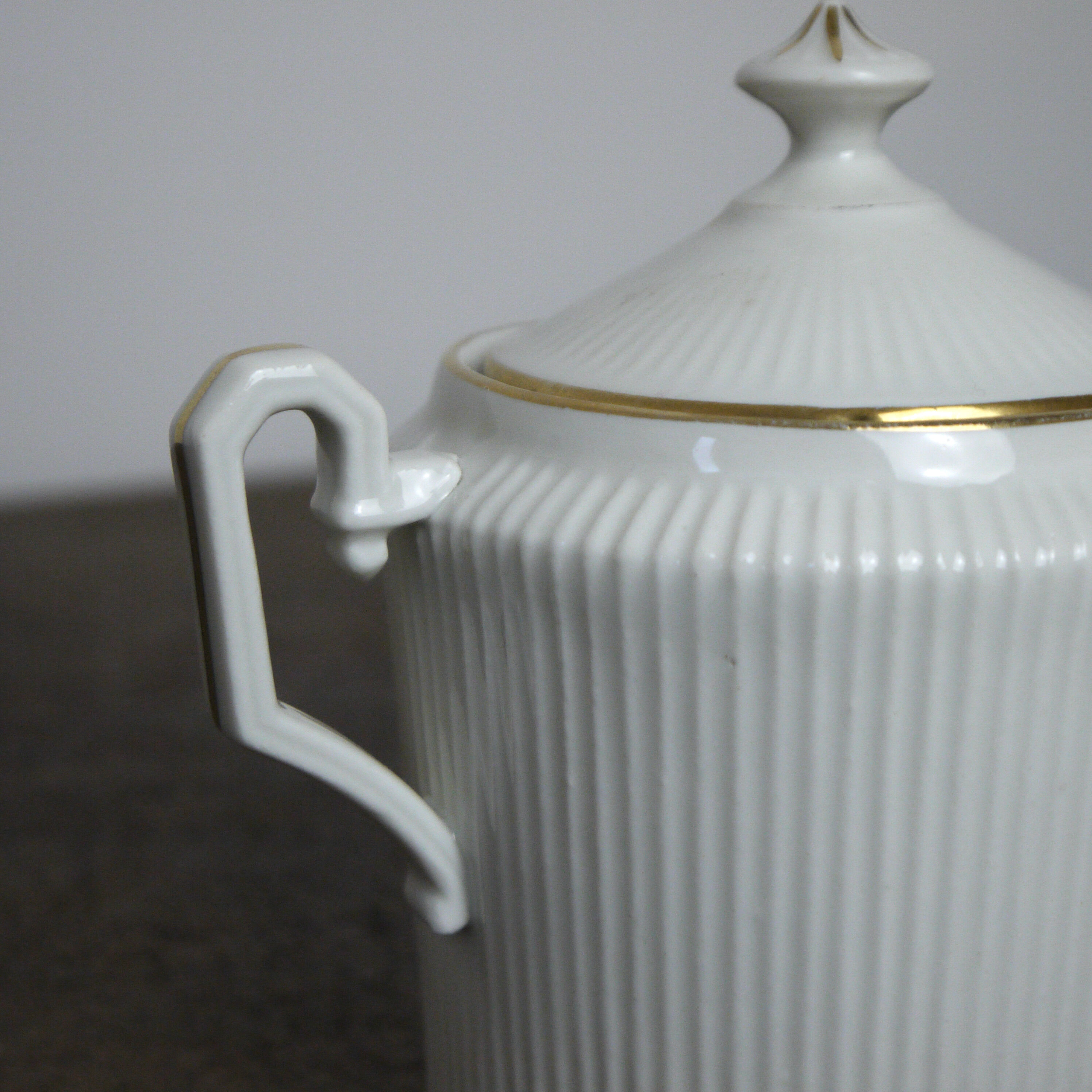 Porcelain sugar pot
