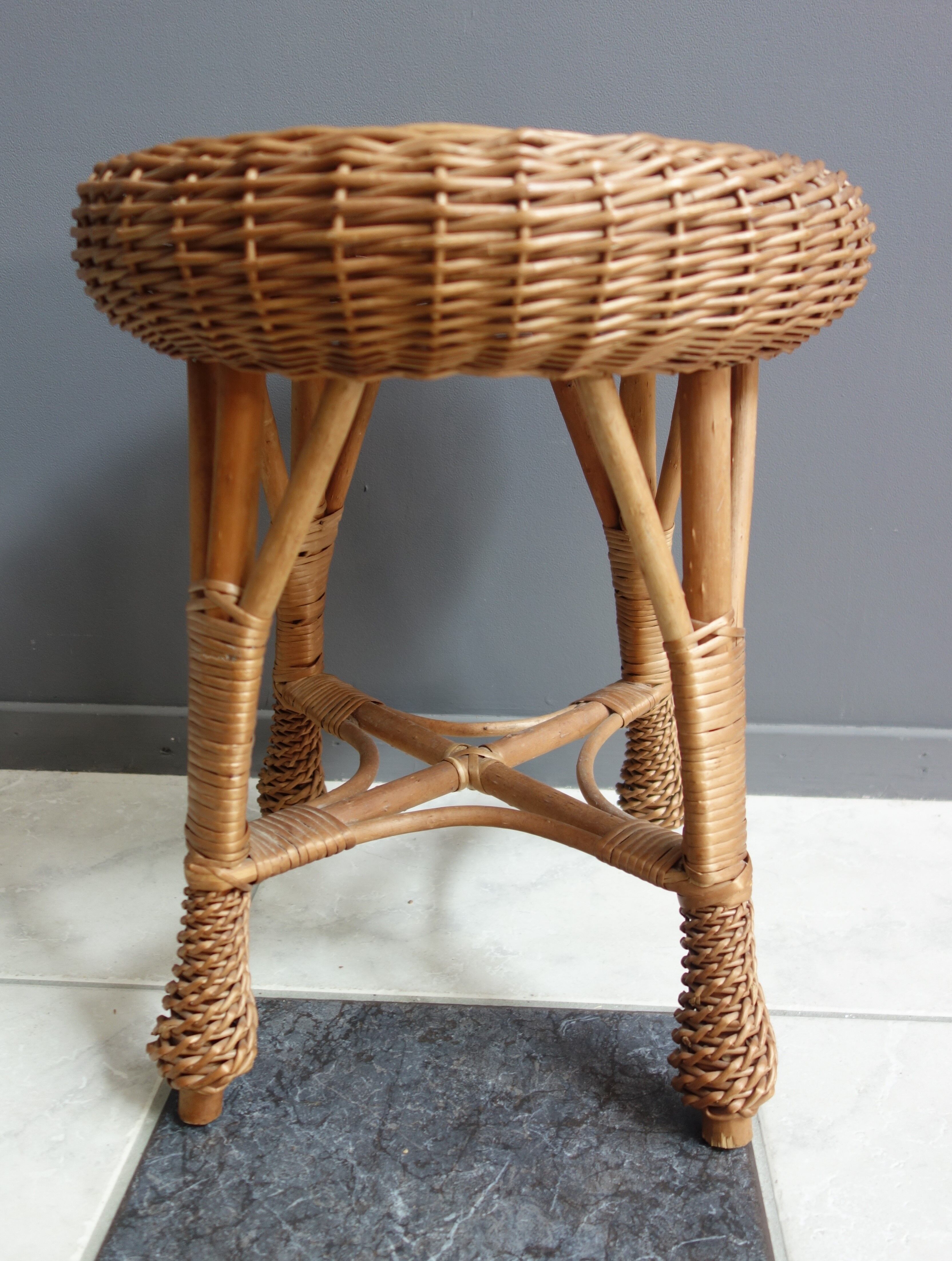 Rattan stool