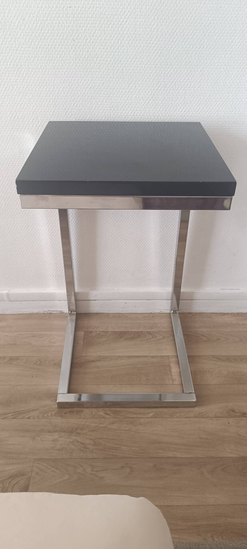 Contemporary C design side table — Heavy chrome steel and top